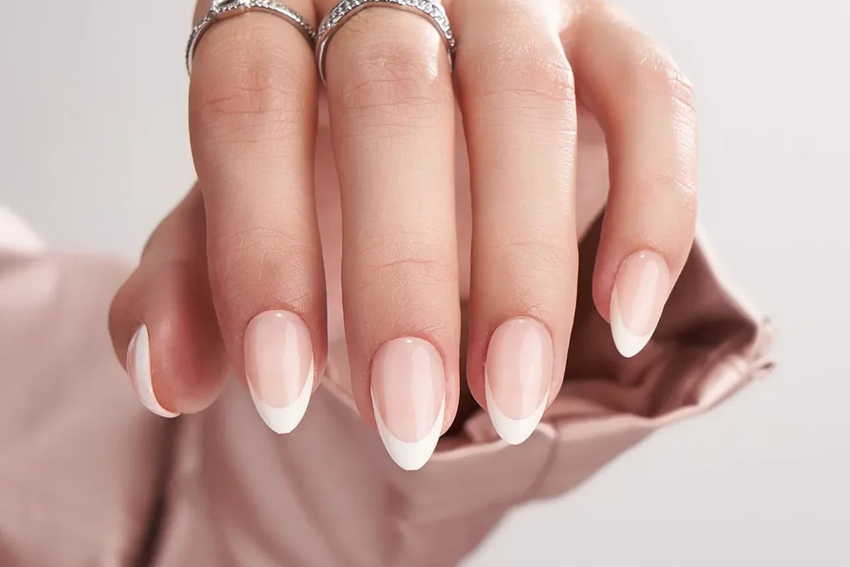 Press-on nagels met duurzaam nageldesign