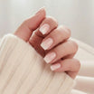 Dreamy Dip press-on nagels – franse ombré in vierkante vorm met nude basis en zachte witte tip