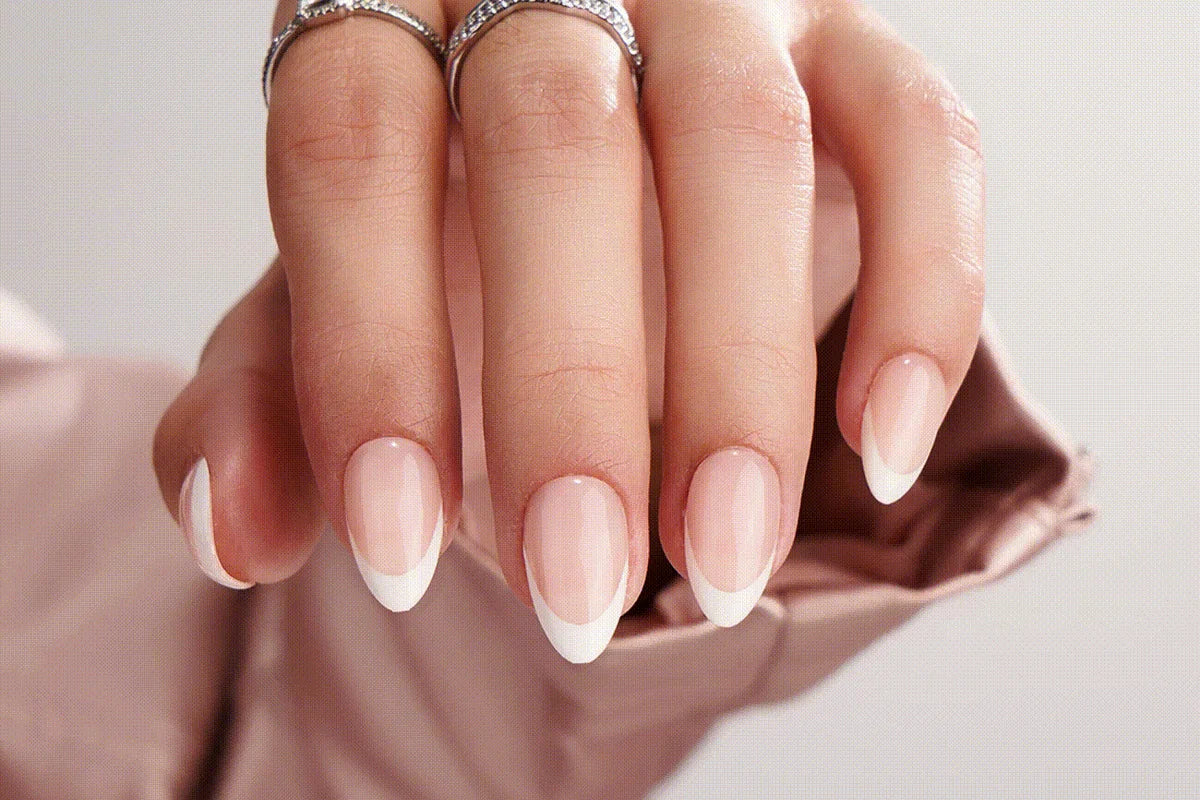 Press-on nagels in trendy design