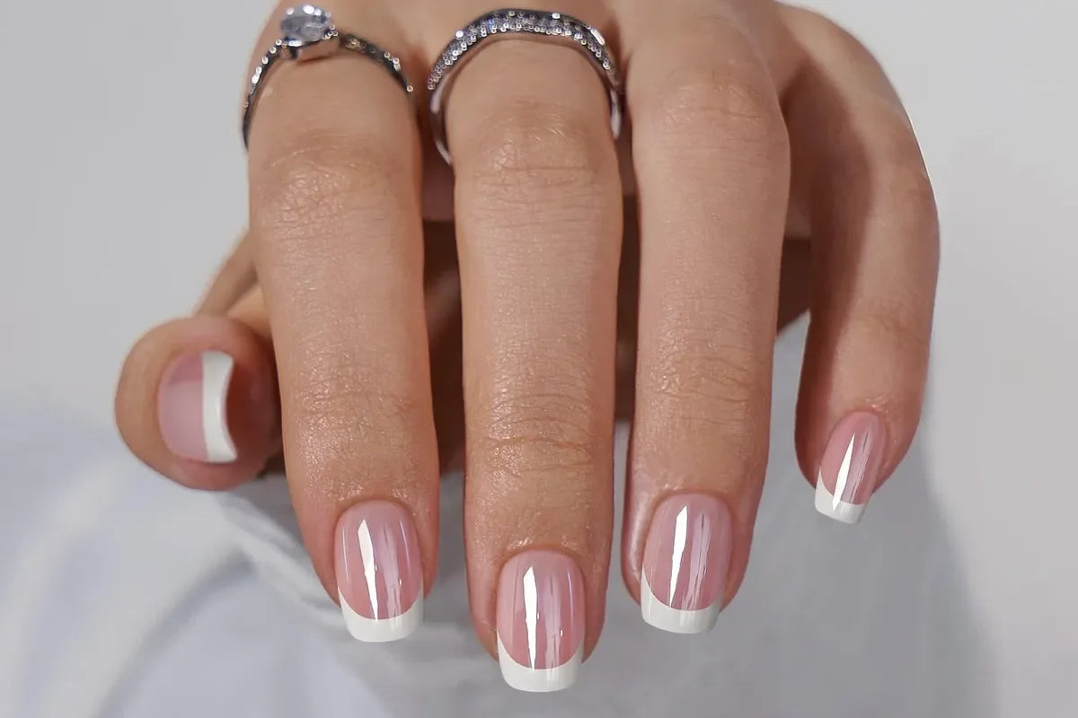 De juiste vorm en maat press-on nagels vinden – pasvormgids van XNails