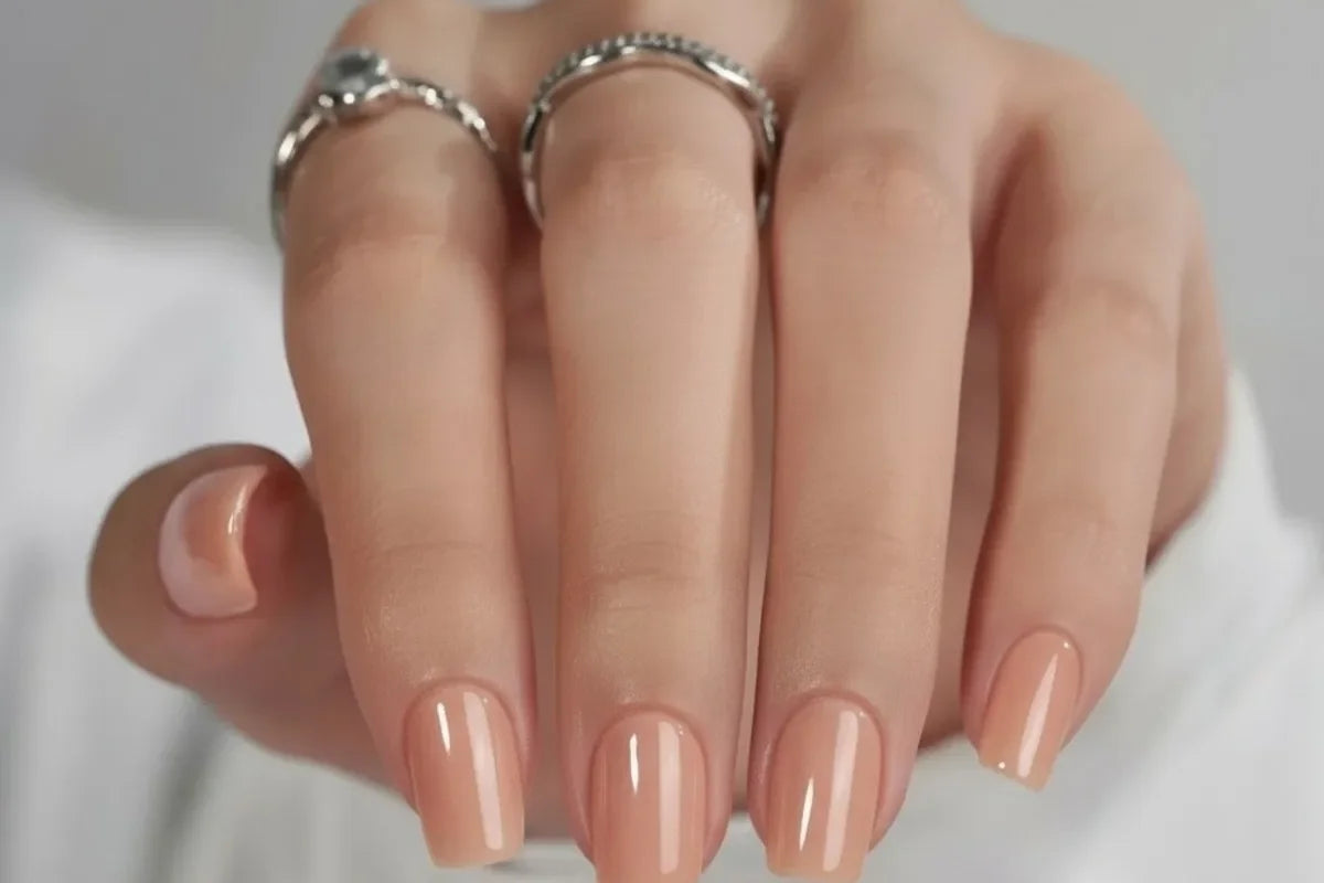 Press-on nagels stap voor stap aanbrengen met de juiste pasvorm