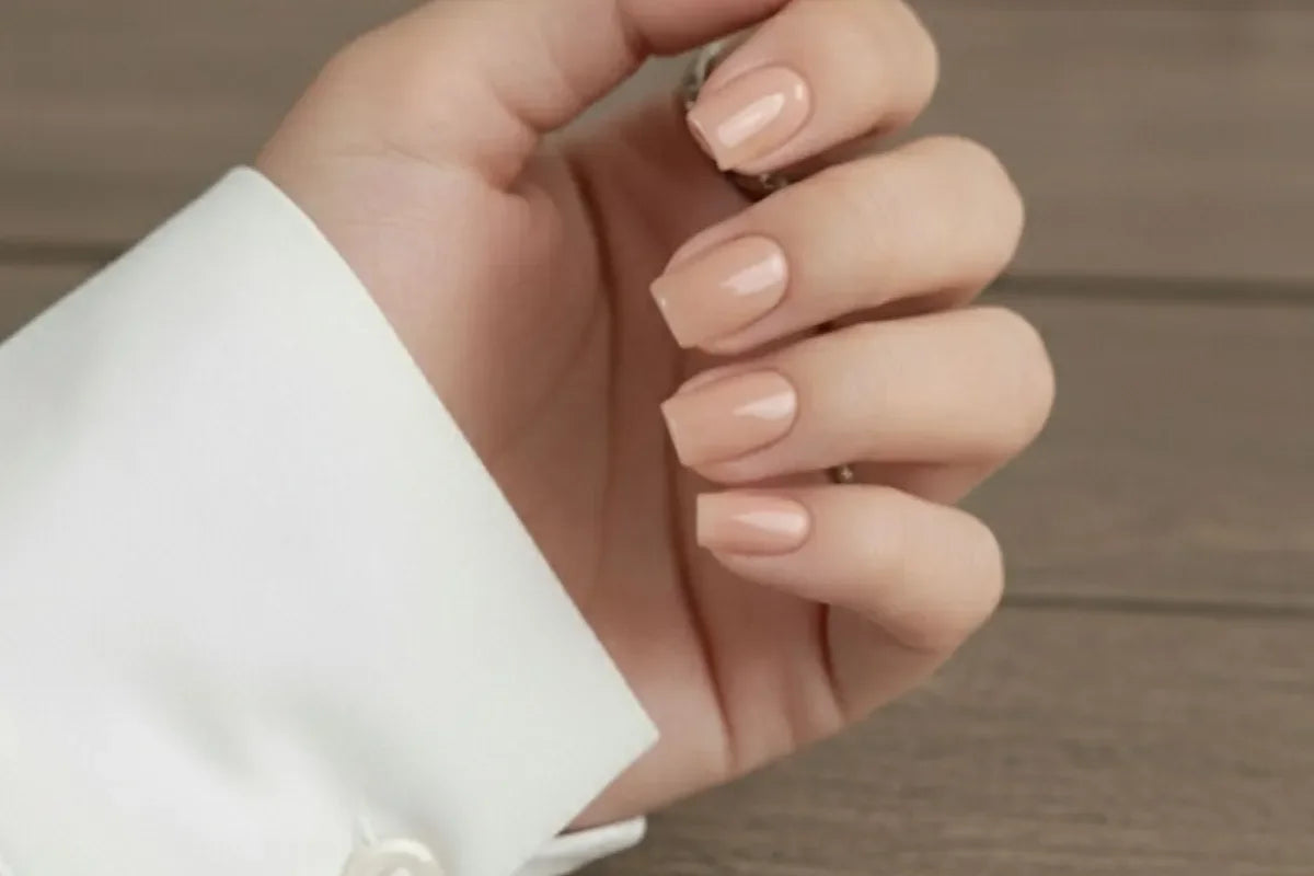 Trendy nagels in een mooie kleur en vorm