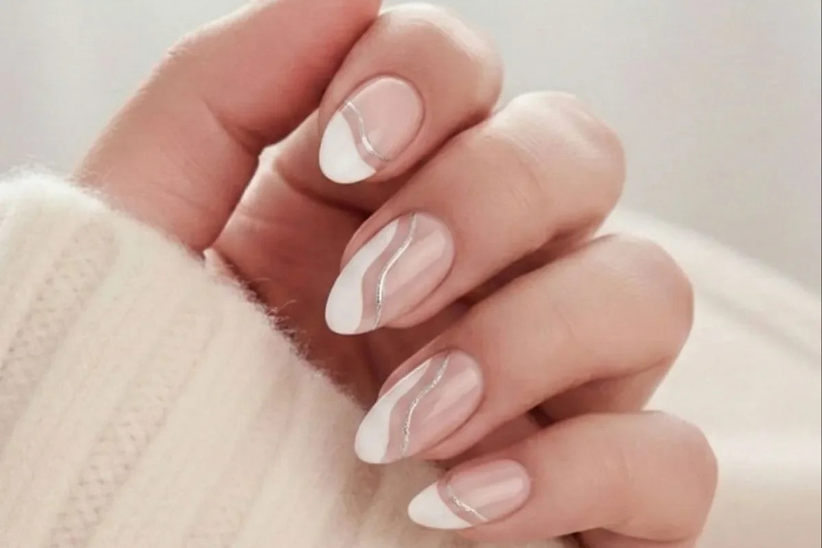 Press-on nagels in een trendy design
