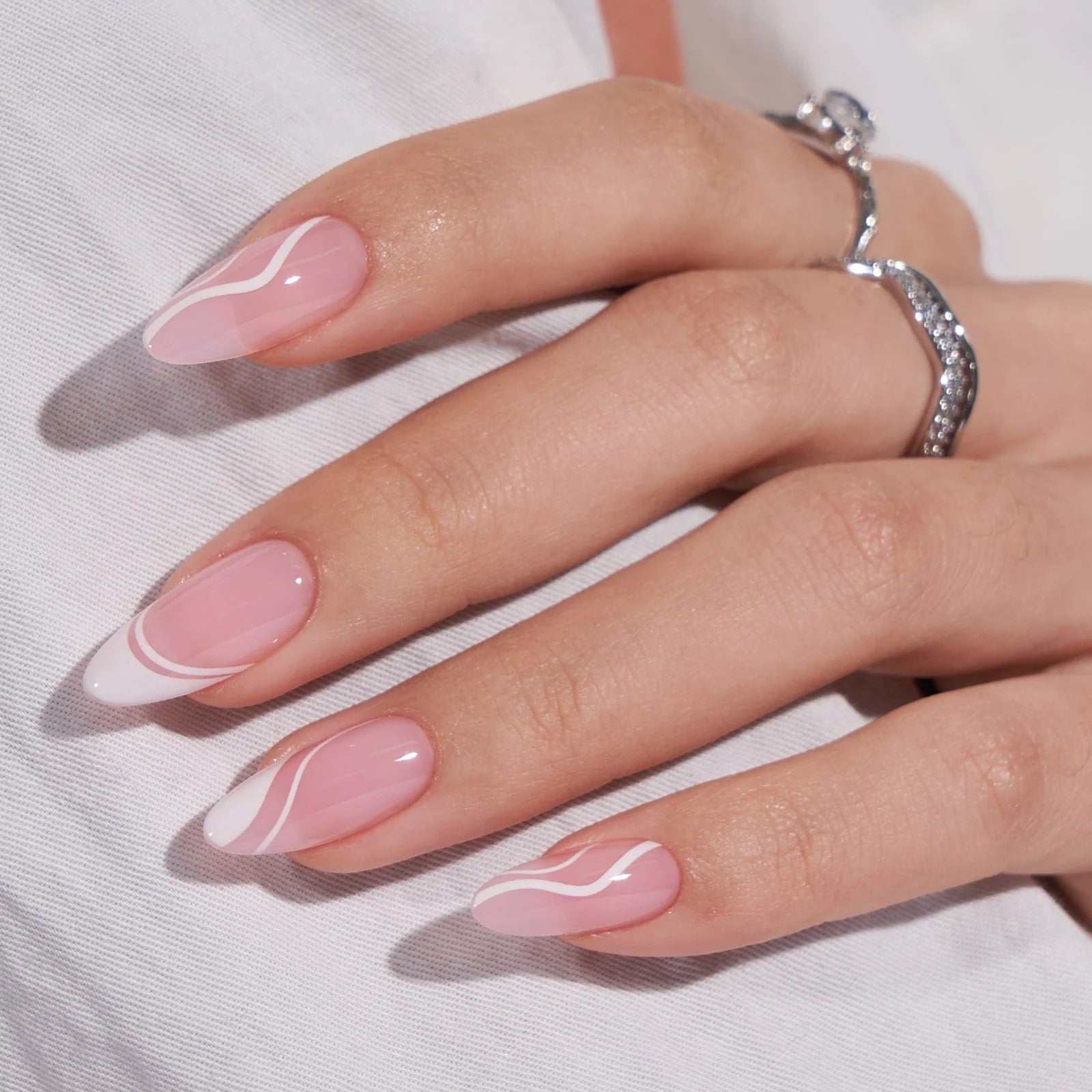 Winter Whirl press-on nagels — alle 24 maten in de verpakking