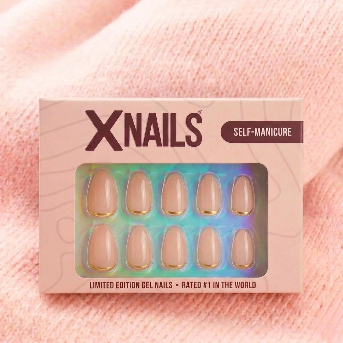 Golden Glimmer press-on nagels in de XNails-manicureset