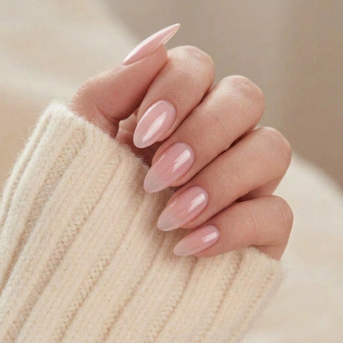 Pinkie Pearl press-on nagels, lang amandelvormig met roze parelmoer